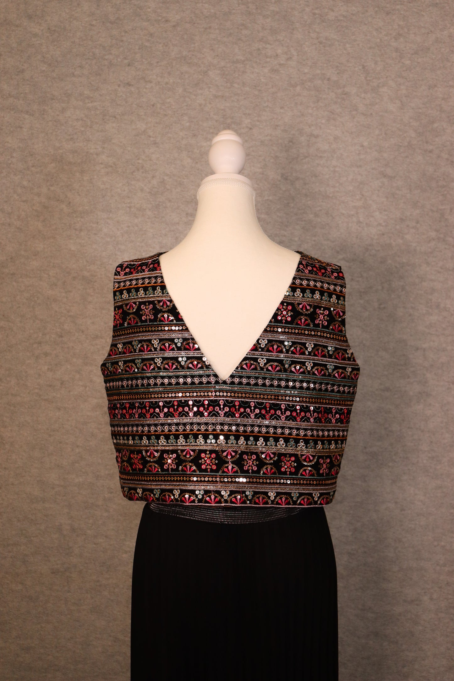 Women’s Black Velvet Embroidered Sequin Crop Top