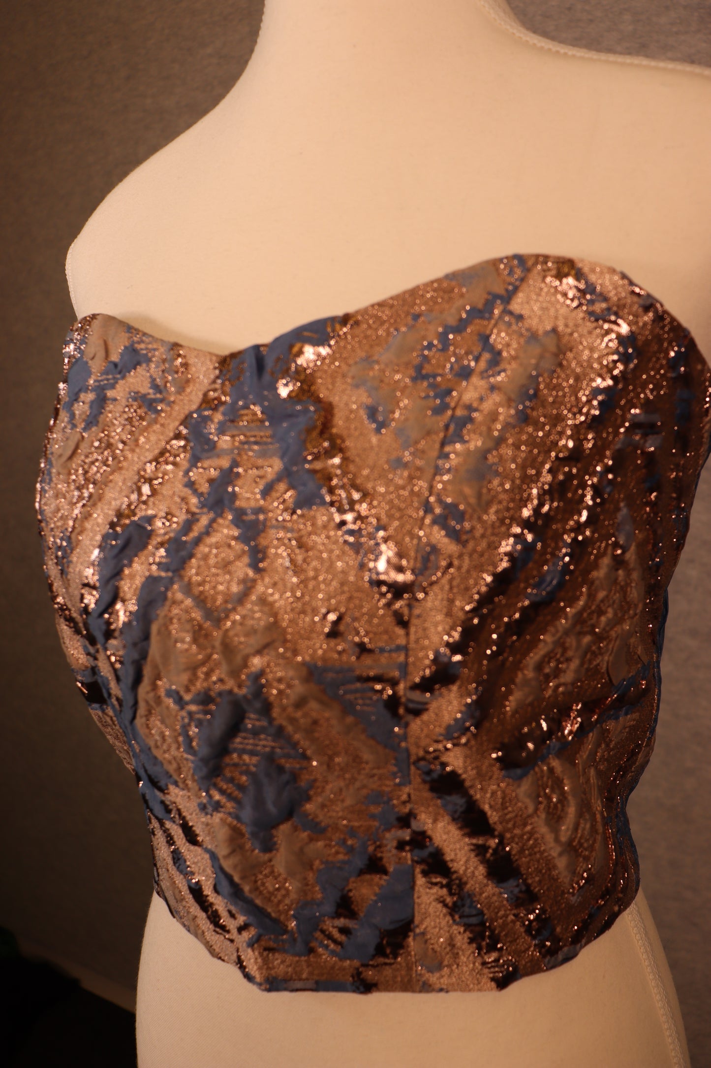 Women’s Rose gold Jacquard Lace-Up Crop Top with Blu Accent